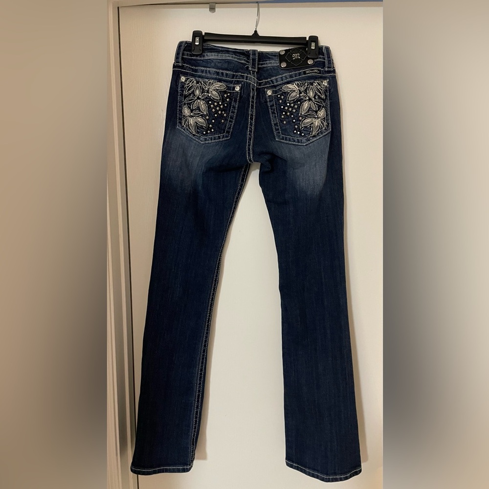 EUC Miss Me Embellished Rhinestone Studded Floral Pocket Boot-Cut Denim Jeans 29